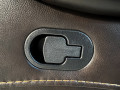 Диван Портленд трехместный с реклайнерами в интерьере